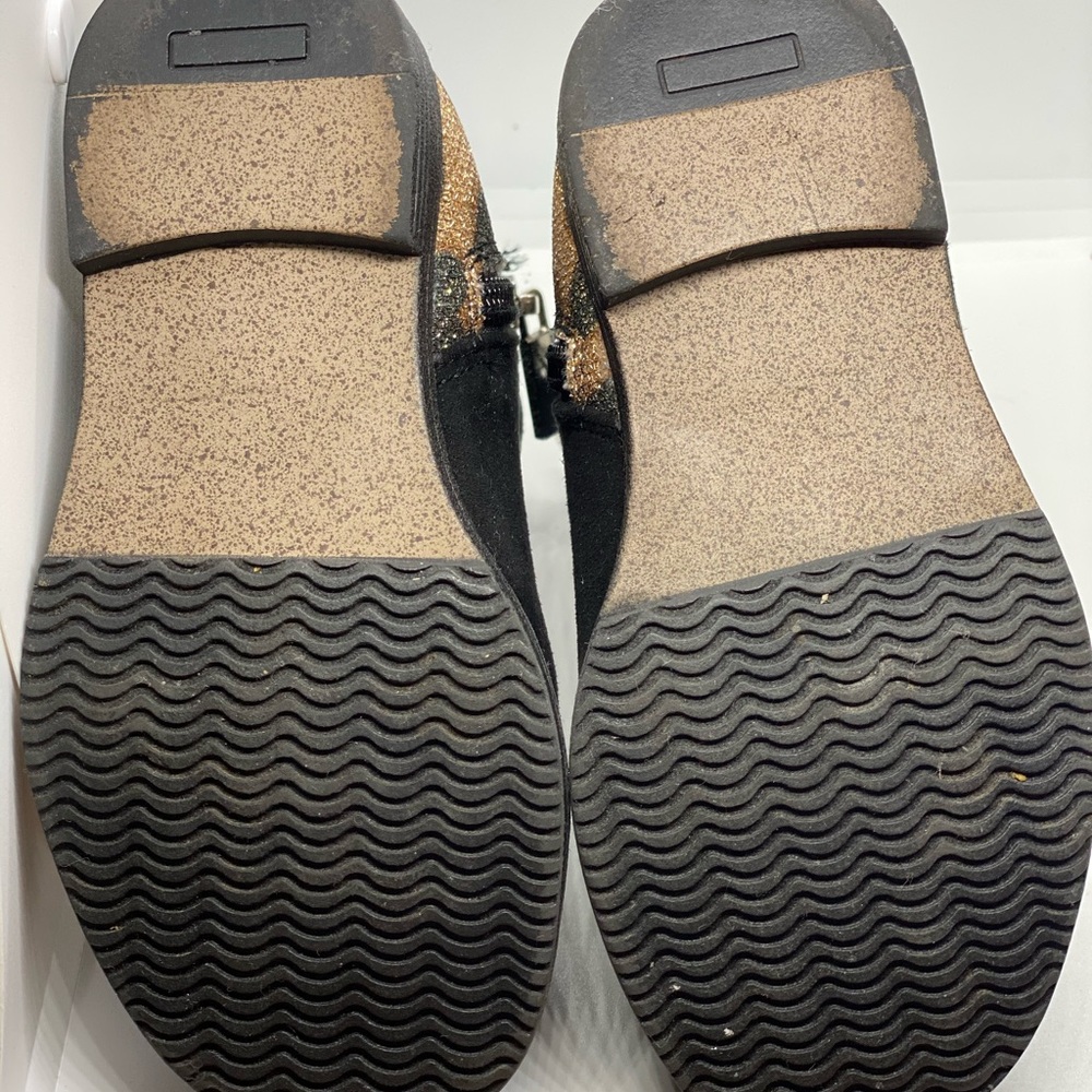 Kenneth Cole Booties - Picture 4 of 7